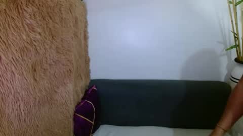 Snapshot of jenny_salvi chatting on September 26, 2025, 6:17 am jenny_salvi online show from September 26, 2025, 6:17 am