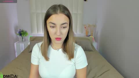 JennyBecker online show from November 1, 2025, 8:05 am