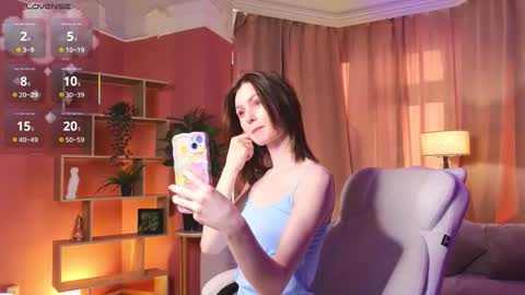 jennyfer_me online show from September 28, 2025, 11:26 am