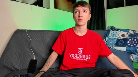 Snapshot of jeremy_salvatore_ chatting on January 22, 2025, 7:46 am jero independent model online show from January 22, 2025, 7:46 am