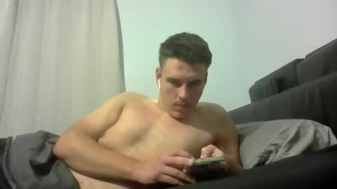 Snapshot of jerkjon1692 chatting on December 15, 2025, 7:12 am jerkjon1692 online show from December 15, 2025, 7:12 am