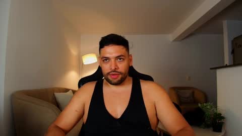 jerome3773 online show from February 25, 2025, 12:03 am