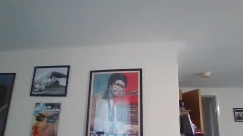 Harry online show from October 15, 2025, 8:03 am