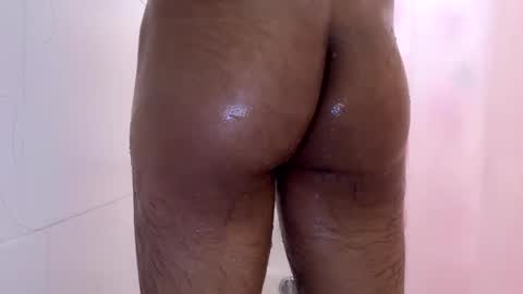 Hungjessy online show from January 17, 2025, 7:27 pm