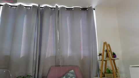 bella  adams online show from February 19, 2025, 9:36 pm