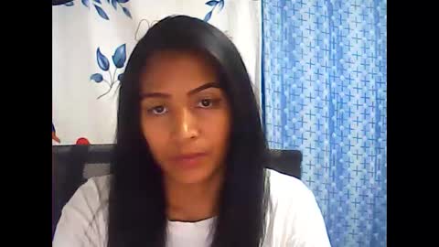 jessi_tastyxx172121 online show from October 3, 2025, 8:00 am