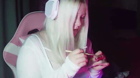 Snapshot of jessiangels chatting on October 30, 2025, 7:14 pm jessiangels online show from October 30, 2025, 7:14 pm