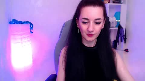 Jessica online show from January 1, 2025, 9:17 am