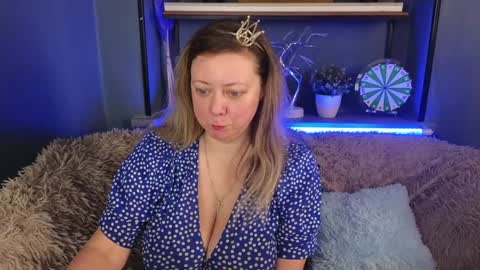 Snapshot of jessica_foxie chatting on January 8, 2025, 12:26 pm Jessica online show from January 8, 2025, 12:26 pm