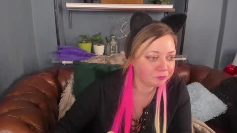 Snapshot of jessica_foxie chatting on January 9, 2025, 2:18 pm Jessica online show from January 9, 2025, 2:18 pm