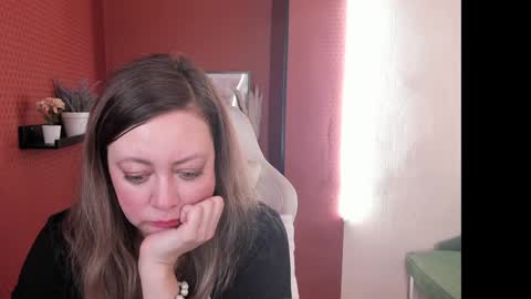 Snapshot of jessica_foxie chatting on January 15, 2025, 11:10 am Jessica online show from January 15, 2025, 11:10 am