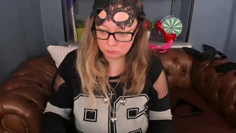 Snapshot of jessica_foxie chatting on January 27, 2025, 11:22 am Jessica online show from January 27, 2025, 11:22 am