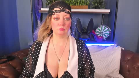 Snapshot of jessica_foxie chatting on February 6, 2025, 12:26 pm Jessica online show from February 6, 2025, 12:26 pm