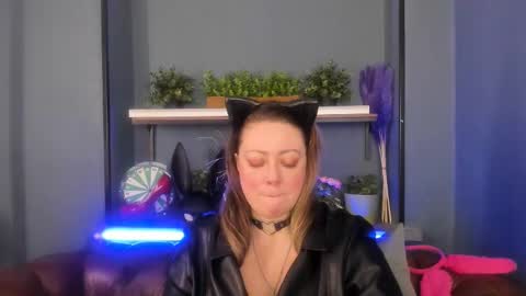 Snapshot of jessica_foxie chatting on February 22, 2025, 12:19 pm Jessica online show from February 22, 2025, 12:19 pm