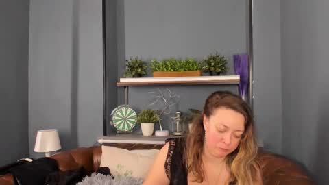 Snapshot of jessica_foxie chatting on March 11, 2025, 8:53 pm Jessica online show from March 11, 2025, 8:53 pm