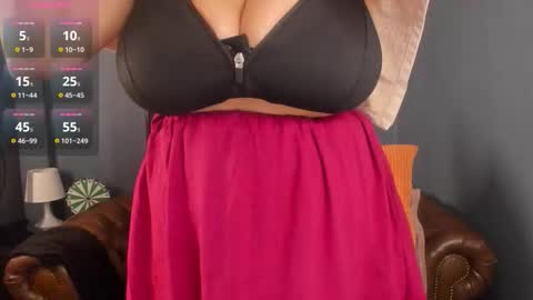 Snapshot of jessica_foxie chatting on November 19, 2025, 1:11 pm Jessica online show from November 19, 2025, 1:11 pm