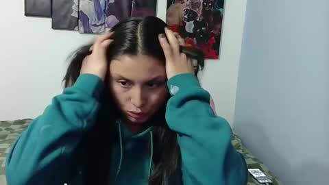 Jessica gomez online show from October 29, 2025, 2:03 am