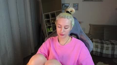 Jessy online show from February 3, 2025, 5:35 pm