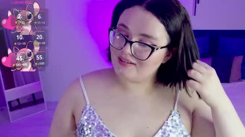 Snapshot of jessica_joy_ chatting on February 1, 2025, 12:18 am Natalia online show from February 1, 2025, 12:18 am