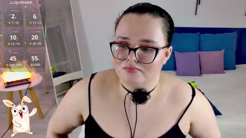 Snapshot of jessica_joy_ chatting on February 19, 2025, 2:23 am Natalia online show from February 19, 2025, 2:23 am