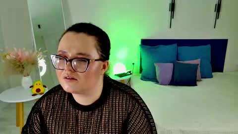 Snapshot of jessica_joy_ chatting on February 26, 2025, 2:26 am Natalia online show from February 26, 2025, 2:26 am