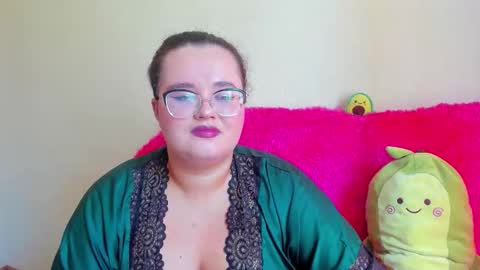 Snapshot of jessica_joy_ chatting on September 14, 2025, 7:40 am Natalia online show from September 14, 2025, 7:40 am