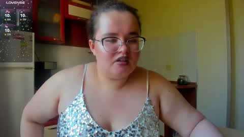Snapshot of jessica_joy_ chatting on September 24, 2025, 9:34 am Natalia online show from September 24, 2025, 9:34 am