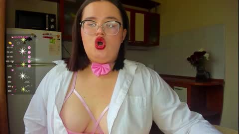 Snapshot of jessica_joy_ chatting on October 20, 2025, 7:31 am Natalia online show from October 20, 2025, 7:31 am