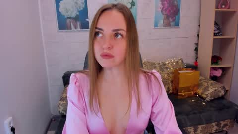 Snapshot of jessicalime chatting on December 3, 2024, 8:49 am JESSICA online show from December 3, 2024, 8:49 am