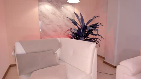 Snapshot of jessicawilliams1 chatting on February 6, 2025, 4:25 pm JESS online show from February 6, 2025, 4:25 pm