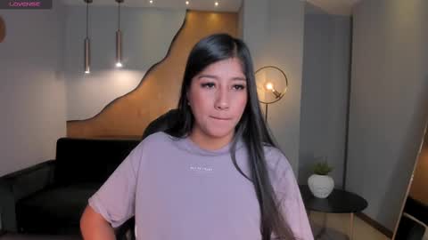 Snapshot of jessicawilliams1 chatting on March 7, 2025, 10:13 am JESS online show from March 7, 2025, 10:13 am