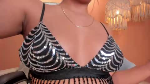 Snapshot of jessicawilliams1 chatting on March 10, 2025, 1:32 pm JESS online show from March 10, 2025, 1:32 pm