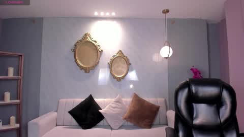 Snapshot of jessicawilliams1 chatting on November 28, 2025, 9:34 am JESS online show from November 28, 2025, 9:34 am