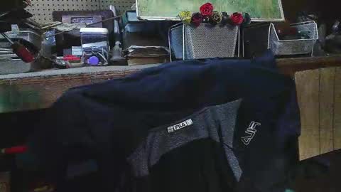 Snapshot of jessiehammerdik chatting on March 10, 2025, 3:23 am Dixon Cider online show from March 10, 2025, 3:23 am