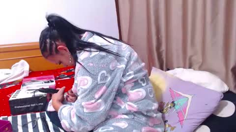 jessiestar3 online show from October 21, 2025, 9:37 pm