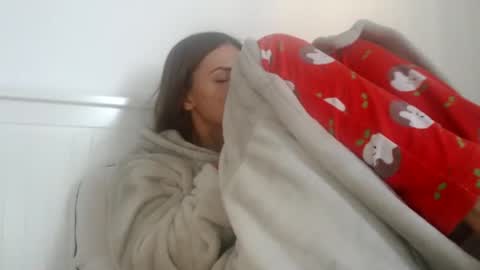 jessieryan online show from January 8, 2025, 11:43 am