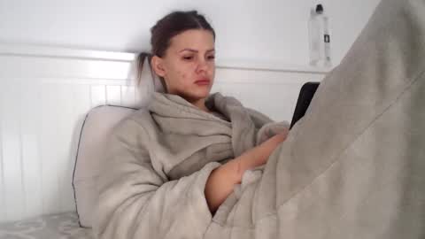 jessieryan online show from January 23, 2025, 8:25 am