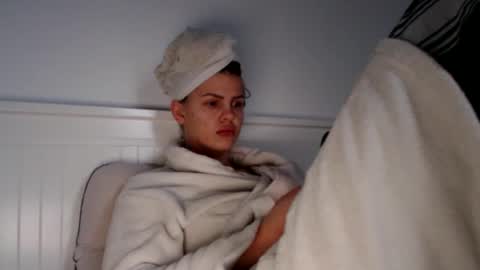 jessieryan online show from February 21, 2025, 5:13 am