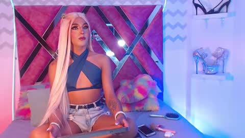 JESS online show from February 11, 2025, 5:05 am