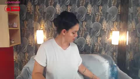 JessTheWicked online show from February 3, 2025, 9:39 pm