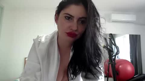 Snapshot of jessy_greys chatting on October 9, 2025, 9:18 am Jessy online show from October 9, 2025, 9:18 am