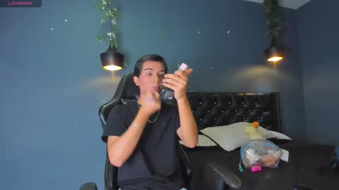 JESSY MATEUS online show from November 14, 2025, 11:31 am