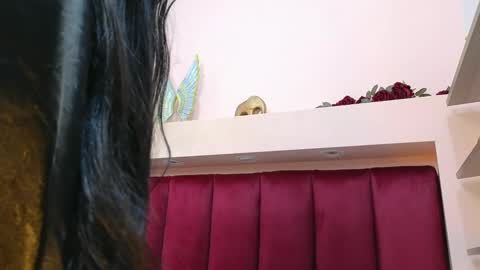 JESSY CORTES online show from February 26, 2025, 6:32 pm