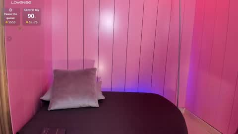 Jessy Morgan online show from September 25, 2025, 3:43 am