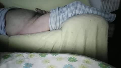 jesuslove27 online show from November 14, 2025, 9:46 pm