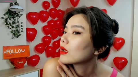 Snapshot of jettablock chatting on February 14, 2025, 5:14 pm Hi all. My name is Naomi and Im glad to see you in my room online show from February 14, 2025, 5:14 pm