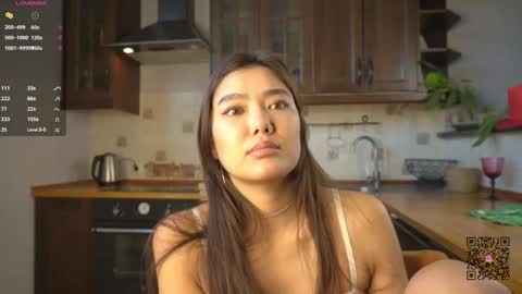 Snapshot of jettablock chatting on October 3, 2025, 3:25 am Hi all. My name is Naomi and Im glad to see you in my room online show from October 3, 2025, 3:25 am