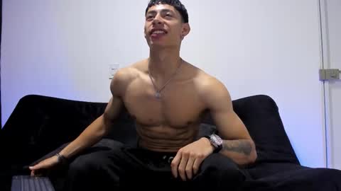 jey cox online show from November 18, 2025, 10:41 am