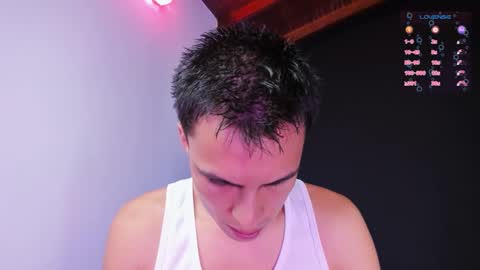 Snapshot of jeyden_camilo chatting on February 3, 2025, 8:57 pm Jeyden Camilo online show from February 3, 2025, 8:57 pm