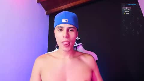 Snapshot of jeyden_camilo chatting on March 10, 2025, 11:38 pm Jeyden Camilo online show from March 10, 2025, 11:38 pm